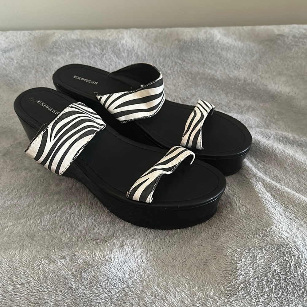Zebra Express wedge sandals